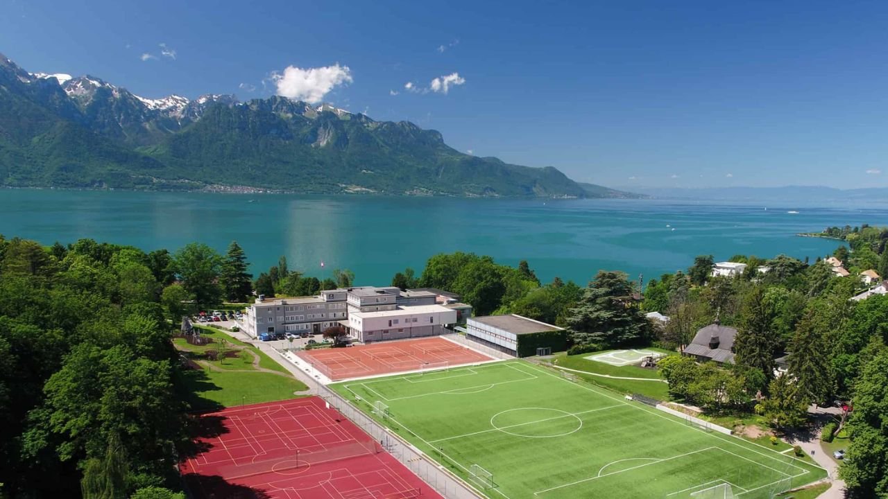 Top Boarding Schools with English Programs: A Global Guide